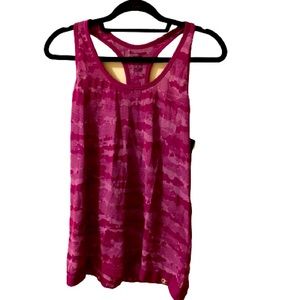 NWT Champion PowerFlex Elite chafe-resistant performance tank Women’s large pink